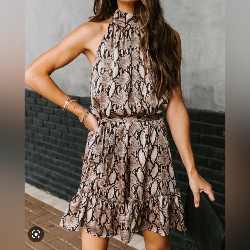 VICI COLLECTION SATIN SNAKE PRINT DRESS